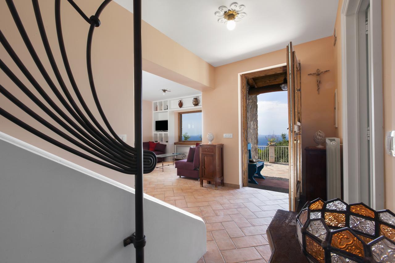 Villa Rusella With Terrace & Breathless Sea Views Massa Lubrense Exterior foto